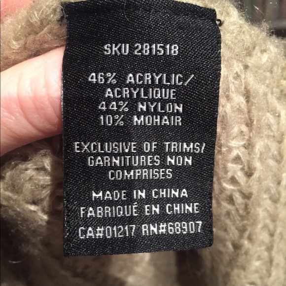 Le Chateau Cardigan - Picture 4 of 4